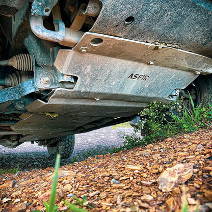 Nissan Pathfinder / Frontier / Xterra Front Skid Plate