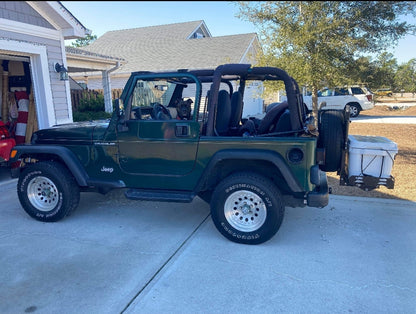 Jeep Wrangler TJ (1987-2006) Cargo Carrier, Bike Rack & Tailgate Table | rucRak GRUNT